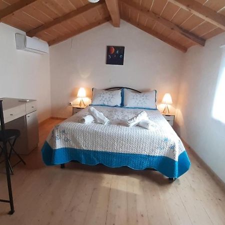 White Manolia Cottage Kato Korakiana ภายนอก รูปภาพ