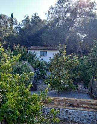 White Manolia Cottage Kato Korakiana ภายนอก รูปภาพ